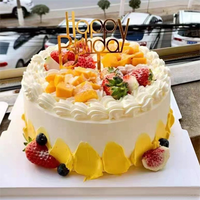 mango & strawberry cake