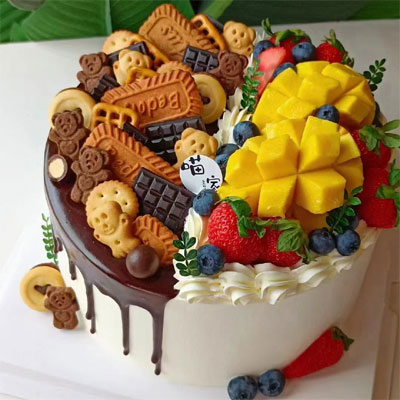 fruits & cookies cake